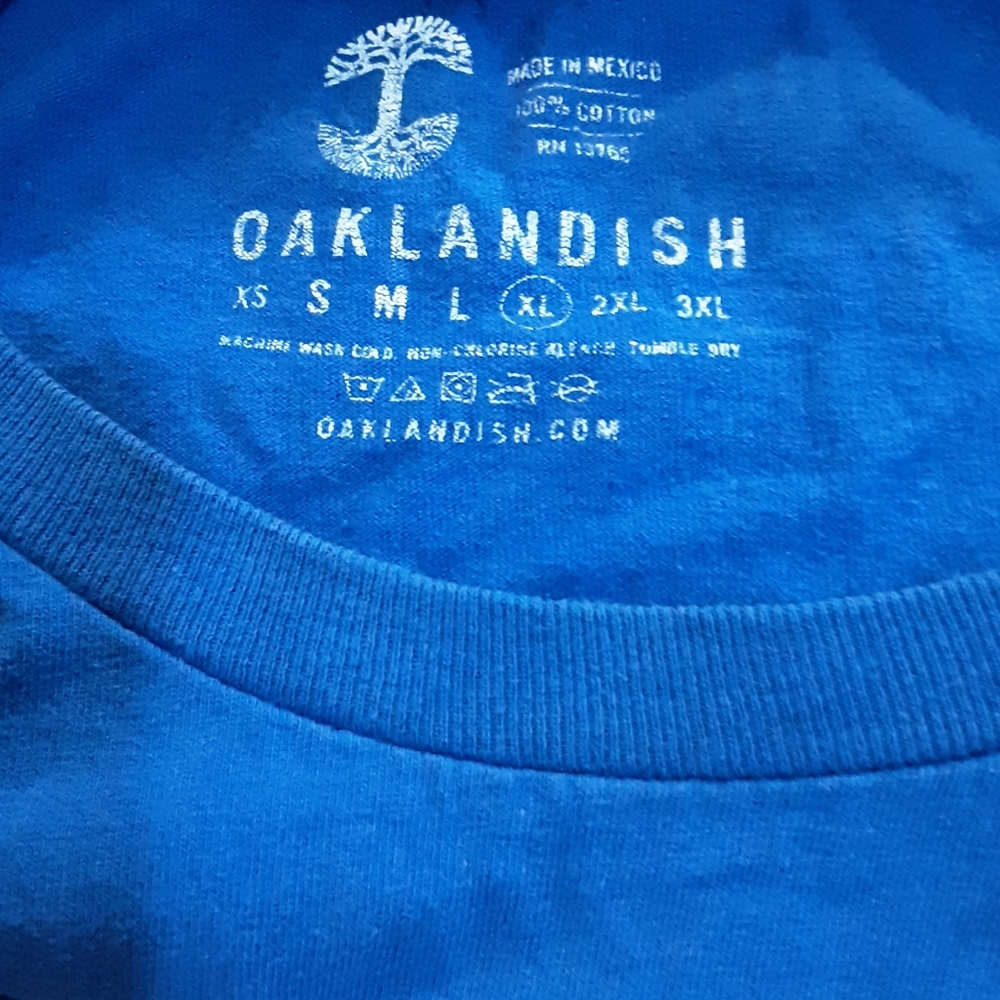 Shirt - Picture 3 of 3